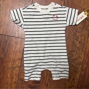 White and black striped  smile face romper  6-9 months - new with tags